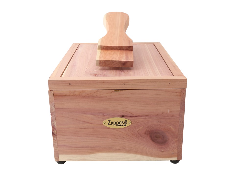 Woodlore - Professional-Style Cedar Shoe Valet with Starter Kit II (Cedar) Cleaners