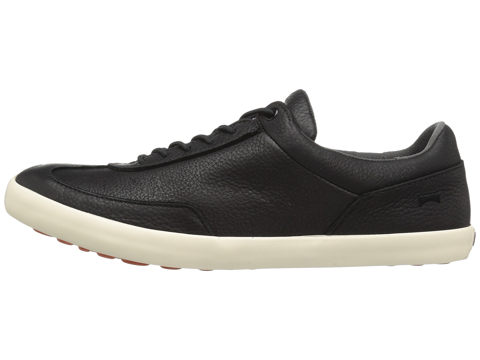 camper pursuit black