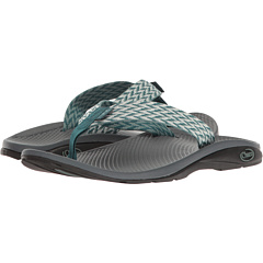 chaco ecotread flip mens
