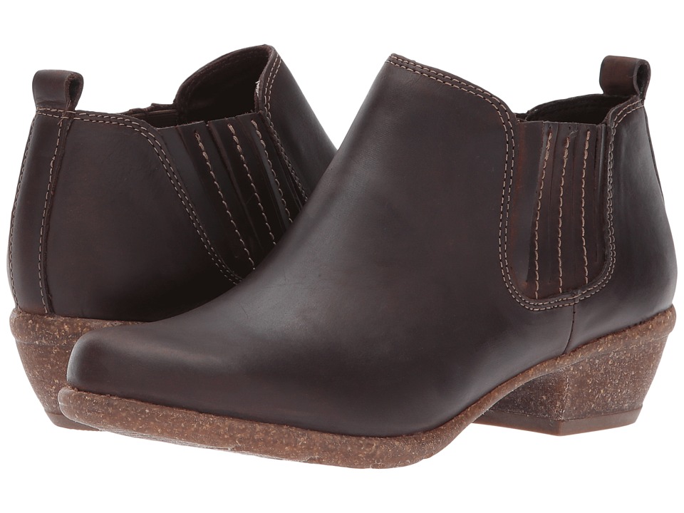 Clarks Wilrose Jade (Brown Nubuck) 1-2 inch heel Shoes