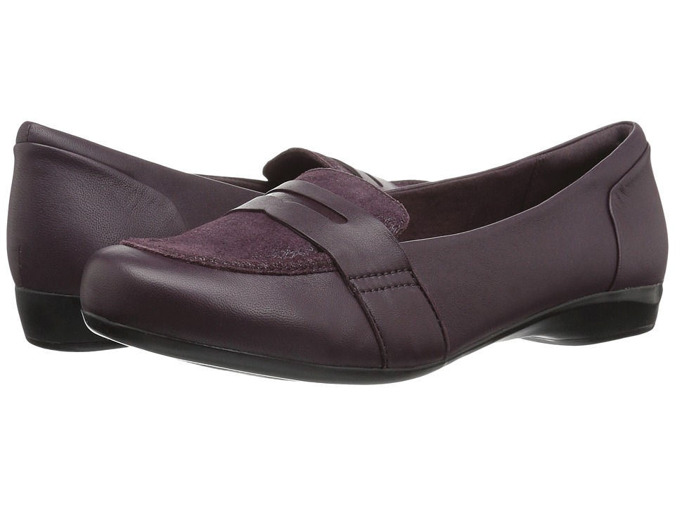 Clarks Kinzie Willow (Aubergine) Flats