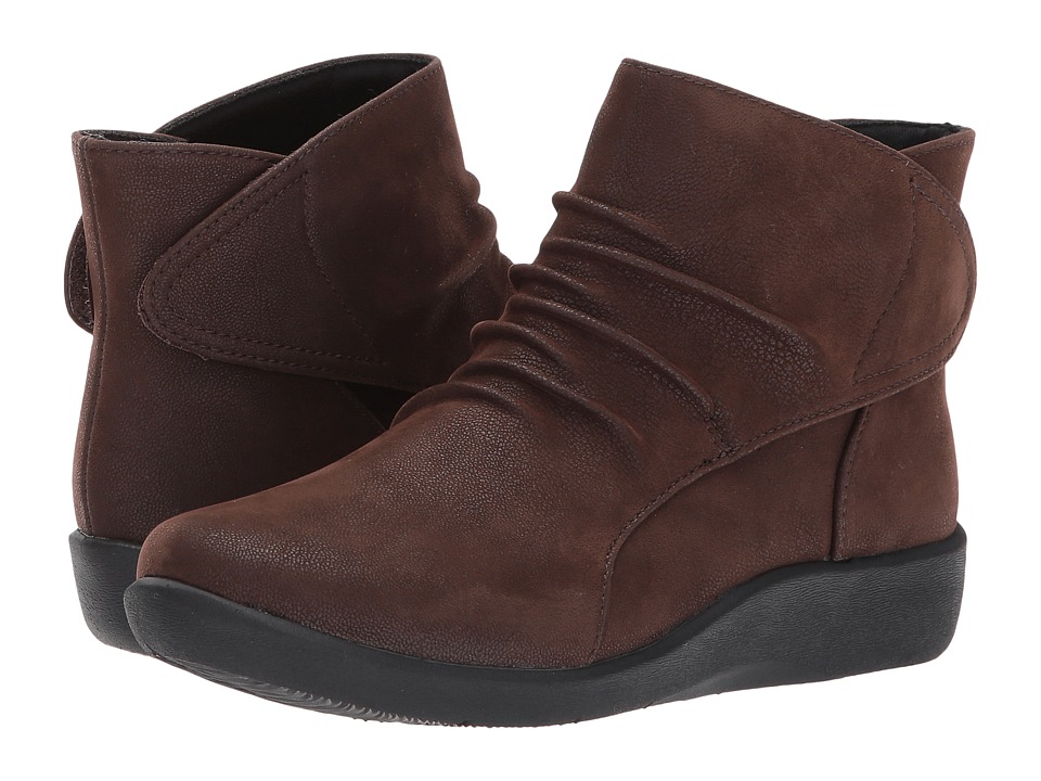 Clarks Sillian Sway (Brown) Women's Boots
