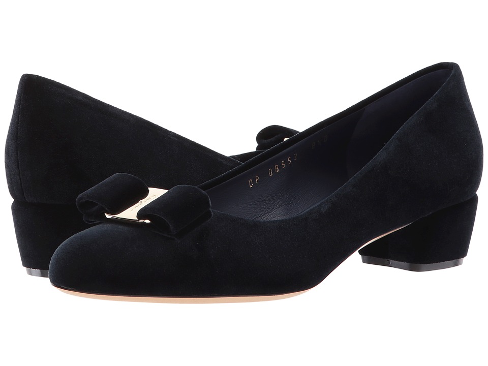Salvatore Ferragamo Vara V (Mirto/Navy) 1-2 inch heel Shoes