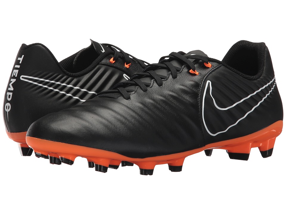 best nike cleats for strikers