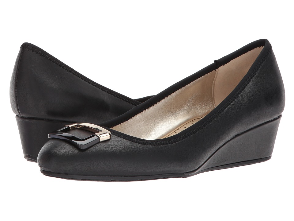 Bandolino Tad (Black Super Nappa Leather) Sandals