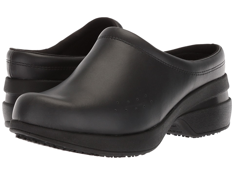 Wolverine Xpedite Clog (Black) Women's Industrial Shoes