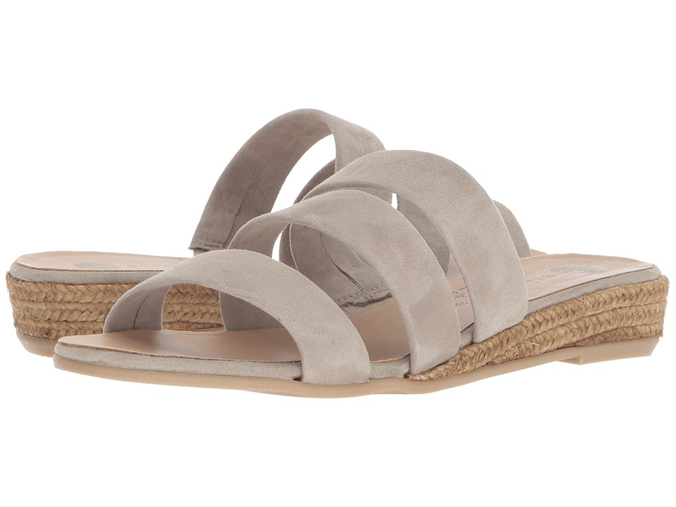 Eric Michael Reese (Beige) Women's Shoes