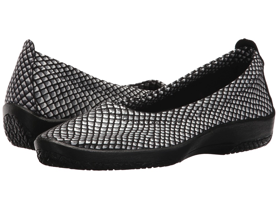 Arcopedico L15 (Black/White) Women's Shoes