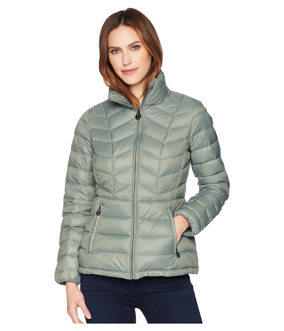 MICHAEL Michael Kors Short Quilted Packable Down (Light Sage) Women
