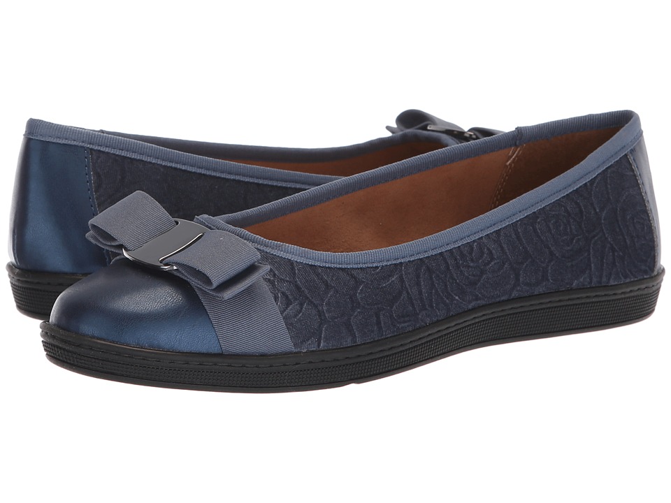 Soft Style Faeth (Mid Blue Rose Velvet) Flats