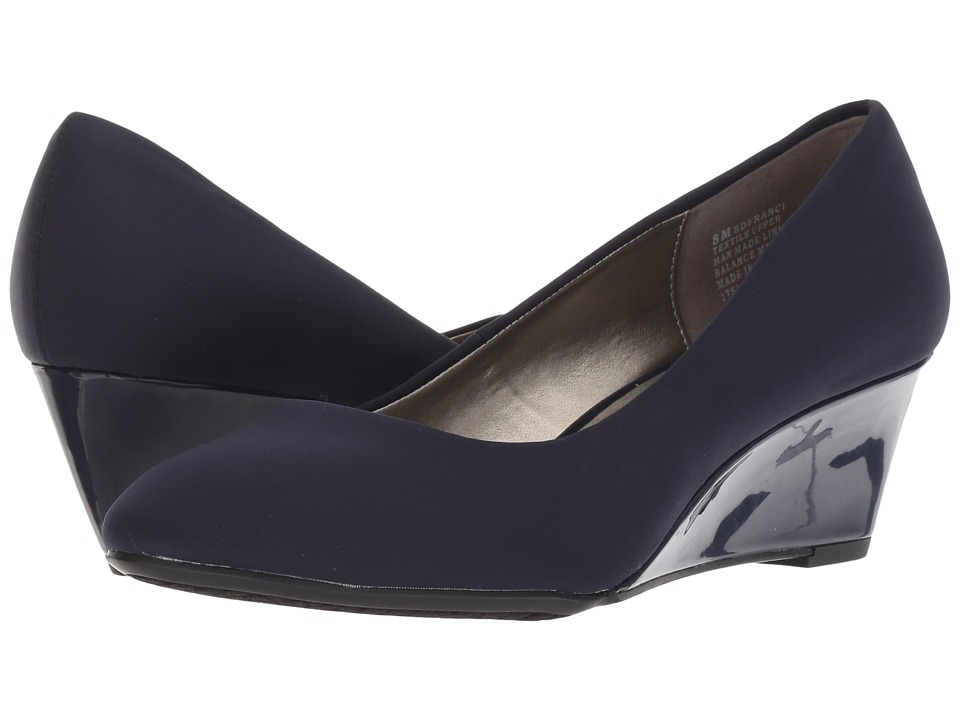 Bandolino Franci (Dark Blue Fabric/Fabric) Women's Shoes