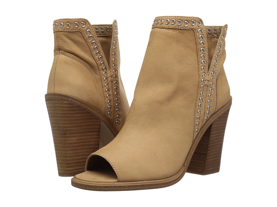 Vince Camuto Kemelly (Beach) Women's Shoes
