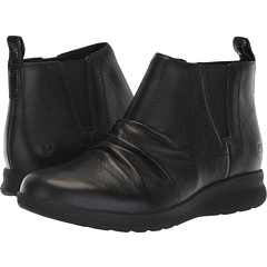 Women's clarks un adorn mid deals