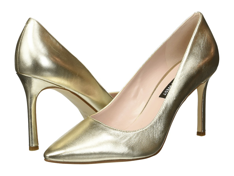 Nine West Emmala Pump (Light Gold Metallic) Women's Shoes