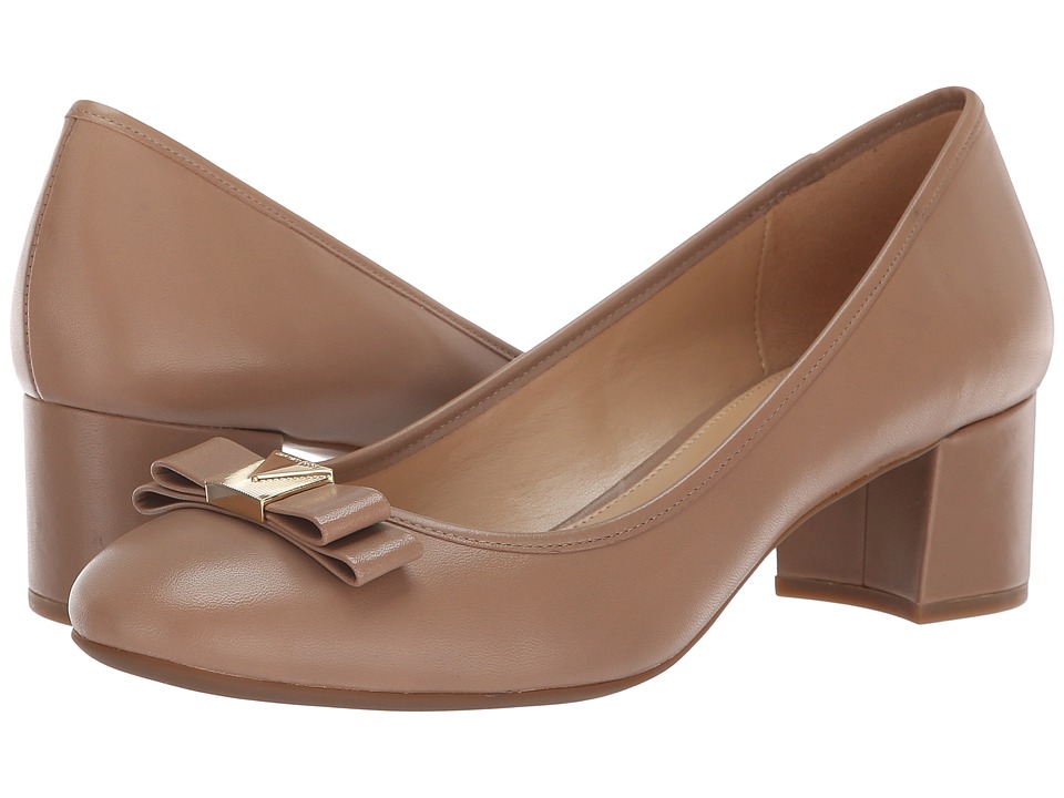 MICHAEL Michael Kors Caroline Mid Pump (Dark Khaki Vintage Leather) 1-2 inch heel Shoes