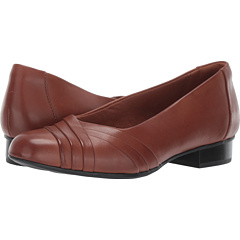 clarks collection women's juliet petra flats