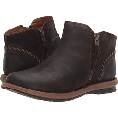Born Tavar Reviews Zappos