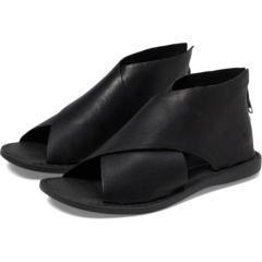 born iwa sandal size 10