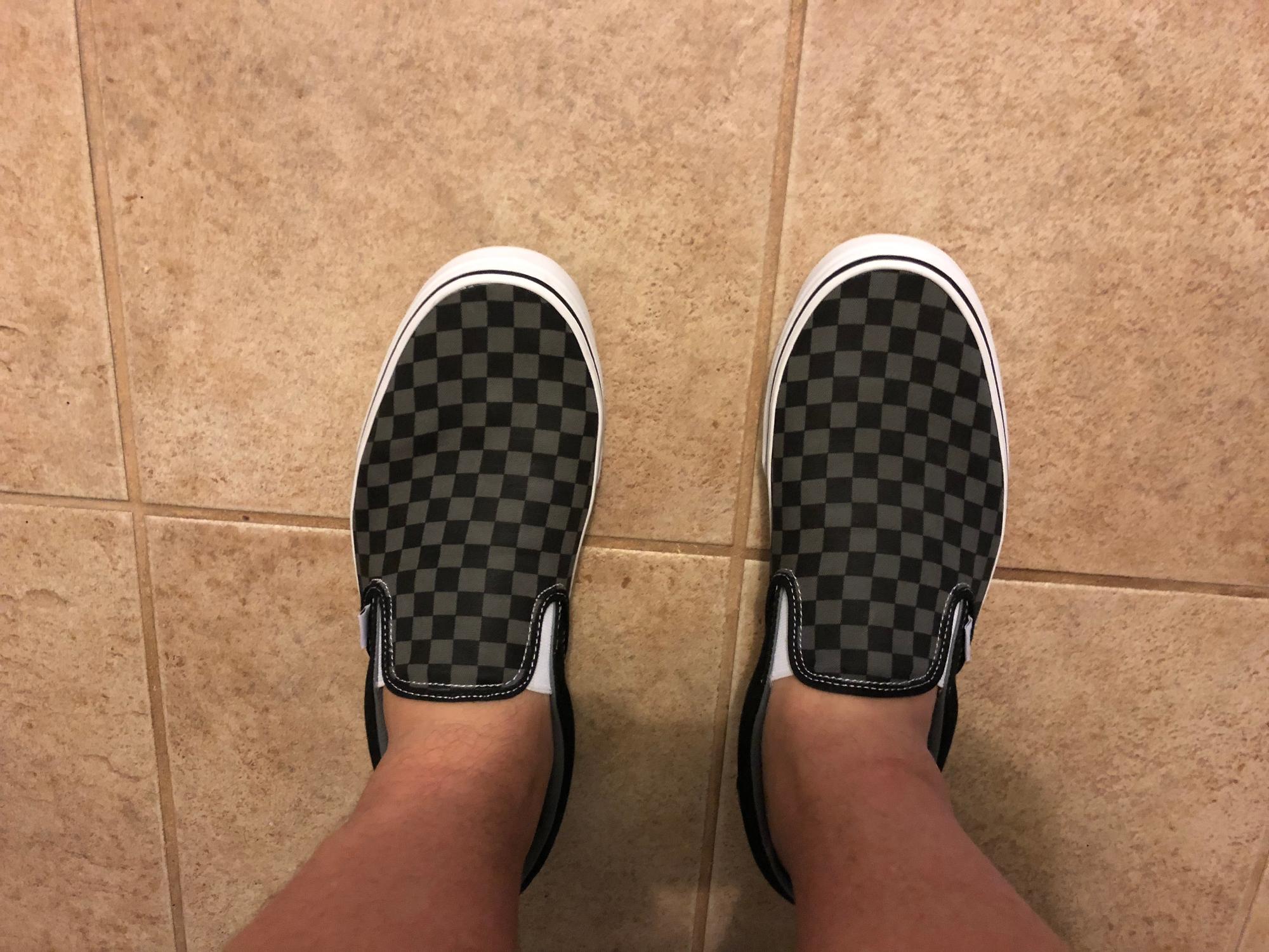 slip on vans wide feet
